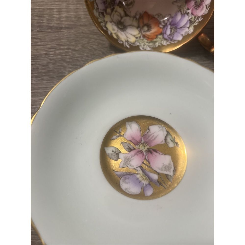 VTG Paragon Anemones Poppies on Gold Pink Background Tea Cup & Saucer Blue Rare! - Picture 12 of 16